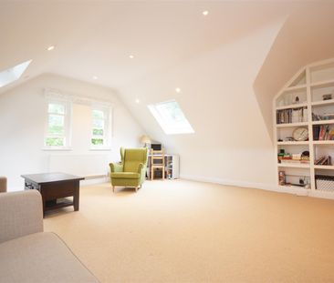 Spring Grove Road, Richmond, Surrey, TW10 - Photo 1