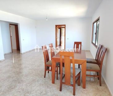 Chalet unifamiliar en alquiler en Calle Laurisilva, 53, cerca de Calle Brezo - Photo 1