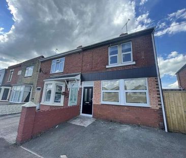 Cricklade Road, Swindon, SN2 - Photo 1