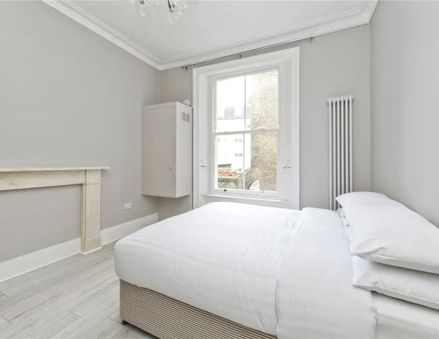 2 bedroom house in Bayswater - Photo 1