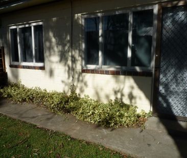 COSY TWO BEDROOM UNIT - Photo 1