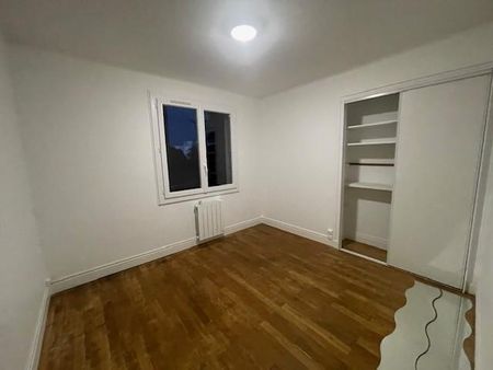 Location Appartement 3 pièces 54m² VILLEURBANNE 69100 - Photo 5