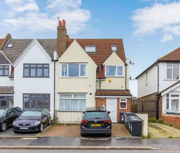 3 bedroom flat to rent - Photo 5