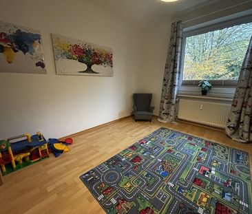 Helle 3-Zimmerwohnung mit großem Balkon in guter Lage! - Photo 5