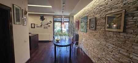 Four Bedroom Property with Enchanting Garden - Baneasa - Photo 4