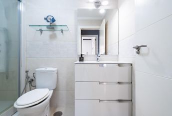 ¡Oportunidad Única! Fantástico Piso Reformado en el Corazón de Adeje – 0067-04588