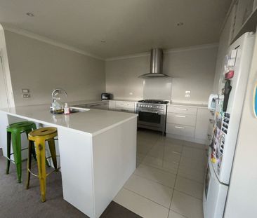44 Somerville Crescent, Aidanfield - Photo 4