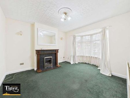 Westmorland Avenue, Blackpool, FY1 - Photo 2