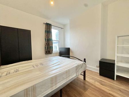 Frobisher Road, London, N8 - Photo 5