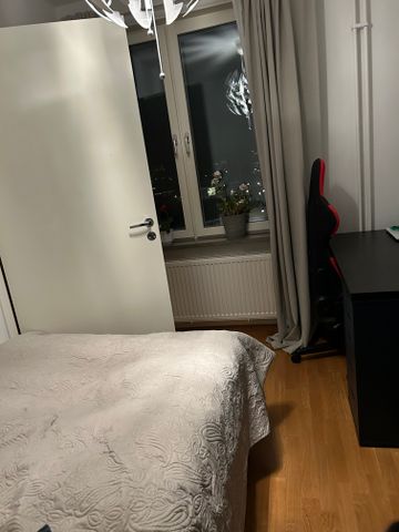 Råcksta gårdsväg, Vällingby - Foto 4