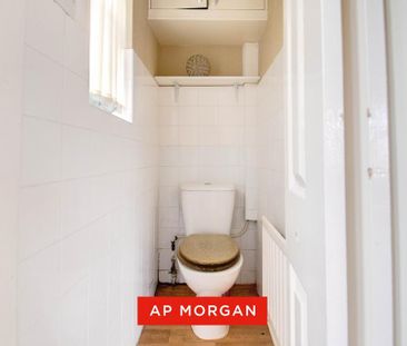 2 bedroom semi-detached house to rent - Photo 6