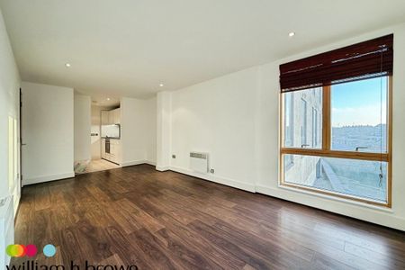 College Street - Photo 2