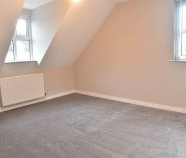 28 Tullymore Dale, Broughshane, Ballymena, BT43 7DD - Photo 3