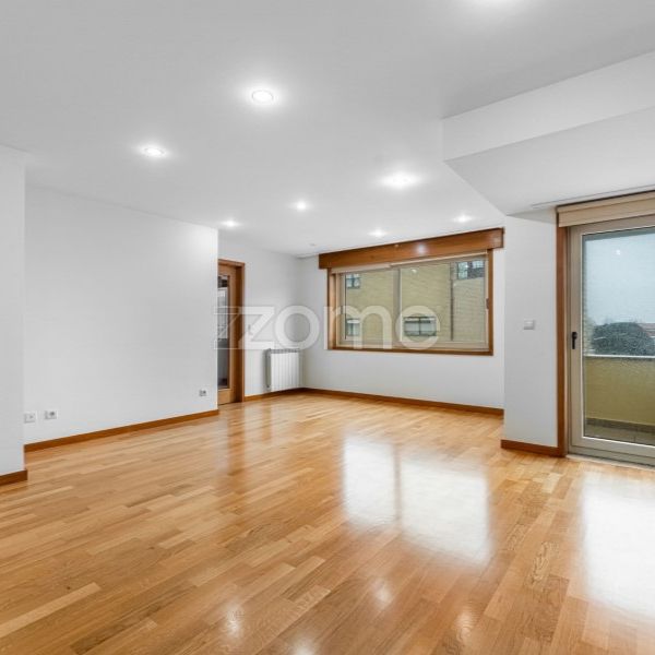 Apartamento T3 em Porto - Photo 1
