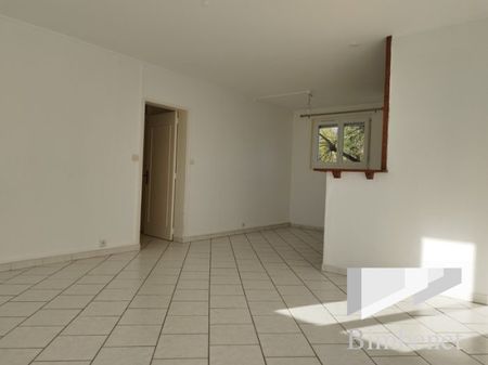 Appartement à louer, 3 pièces - Saint-Jean-de-Braye 45800 - Photo 2