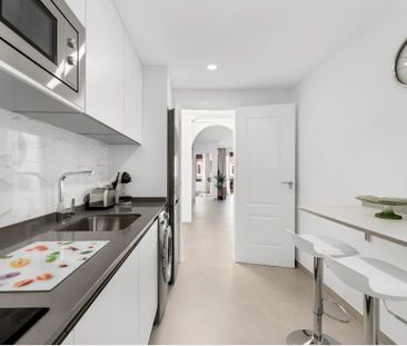 La Maestranza, Nueva Andalucia, Marbella, Andalusia 29660 - Photo 3