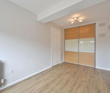 4 bedroom detached house to rent - Photo 1