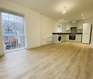 2 bedroom apartment to rent - Photo 5