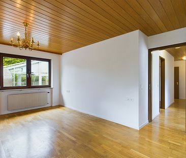 Ein Hauch von Natur und Privatsphäre: idyllischer Familien-Bungalow mit großem Wintergarten - Foto 1