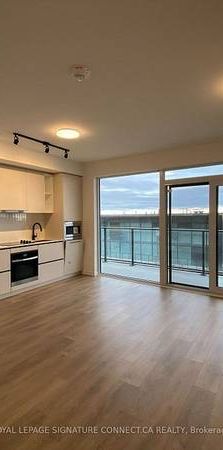 brand new 2 beds 1 bath galleria on the park condos parking incld - Photo 1