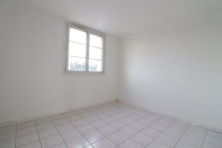 Appartement 3 pièces NON MEUBLE - Créteil - Photo 3