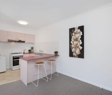 24/437 Ballarat Road, Sunshine, Vic 3020 - Photo 6