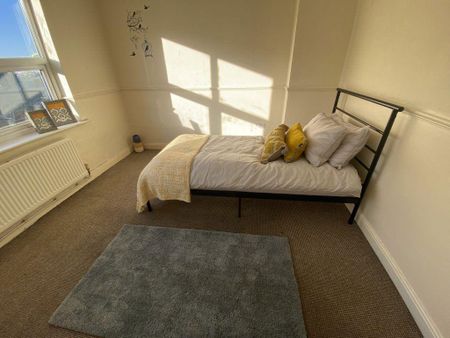 1 bedroom property to rent - Photo 4