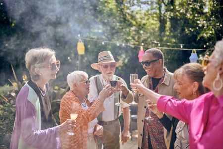 2 bedroom retirement property to rent - Photo 4