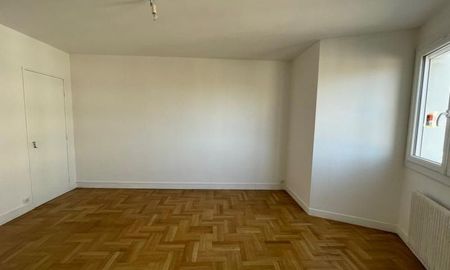 Location Appartement 4 pièces LIMOGES (87000) - Photo 4