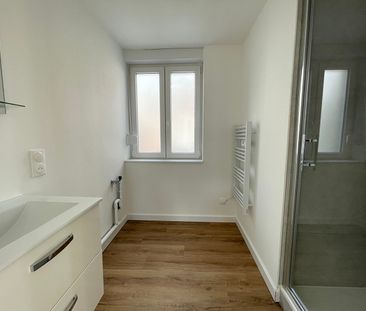 Location Appartement 2 pièces 45m² - Photo 3