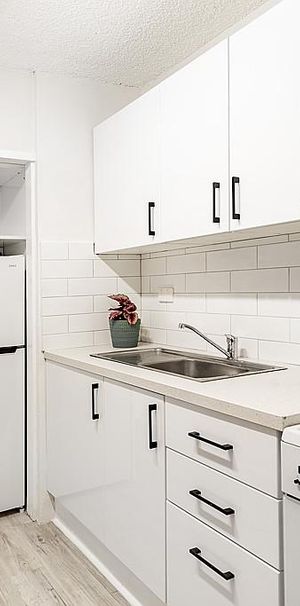 2 / 68 Roslyn Gardens - Photo 2