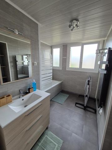 APPARTEMENT 4 pièce(s) - 66m² - Photo 2