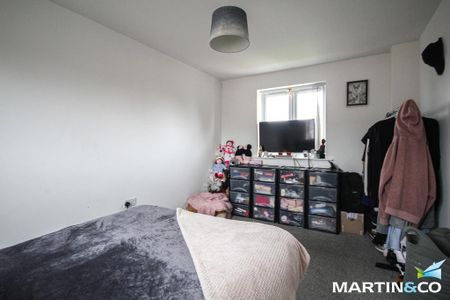 2 bedroom semi-detached house to rent - Photo 3