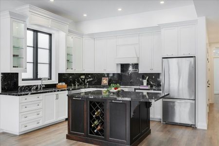 For Lease - 929 Lake Drive, Georgina, Ontario - Photo 2