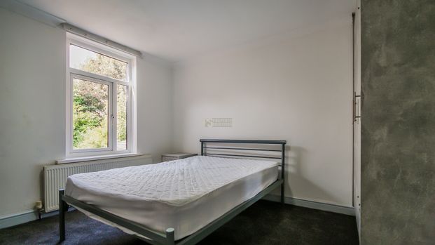 100 Teignmouth Road - Photo 1