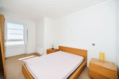 Clarendon Terrace - Photo 4