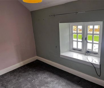 3 bedroom end of terrace house to rent - Photo 4