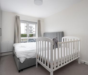 Chelsea Lodge, 5 Wintergreen Boulevard, West Drayton, Middlesex, UB7 - Photo 1