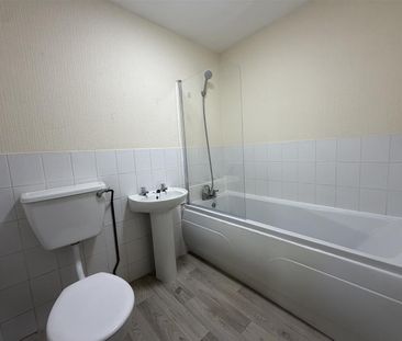 Cardigan Road, Bridlington - Photo 1