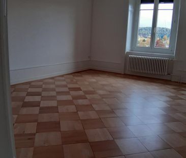 Rue de la République 3 - appartement au 4ème Ouest - Photo 2