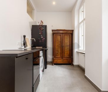 Living at the Park - Photo 3