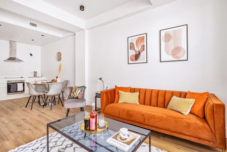 1 bedroom flat to rent - Photo 2