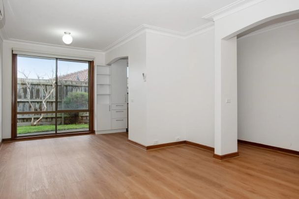 Immaculate Fully Renovated Unit - Photo 1