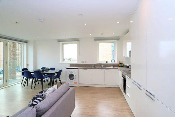 3 bedroom apartment to rent - Photo 1