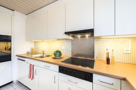 Apartment with parquet floor and nice, sunny balcony - Foto 4