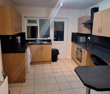 1 bedroom house of multiple occupation to rent - Photo 2