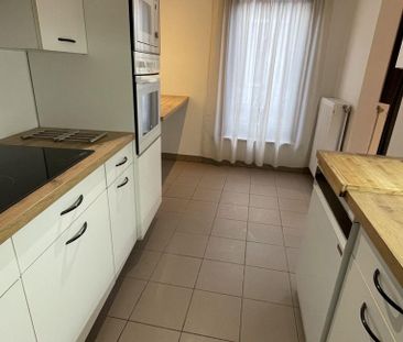Appartement te huur in Roeselare voor € 815 met 2 slaapkamers - Photo 1
