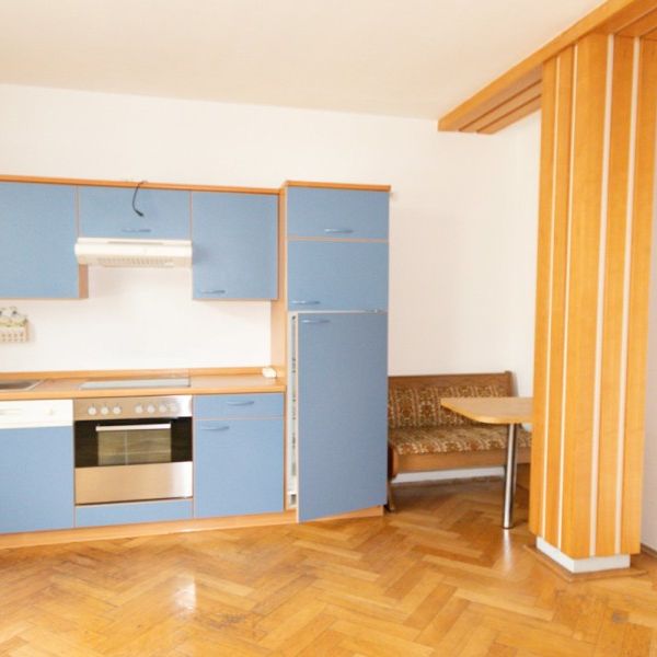 Einbauküche – 2-Raum-Wohnung – 1. Obergeschoss – Geyer!! - Photo 1