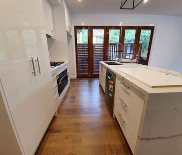 2/31 Glen Road, Mitcham VIC 3132 - Townhouse For Rent | Domain - Photo 3