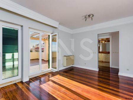 Apartamento T3 em Lisboa - Photo 2
